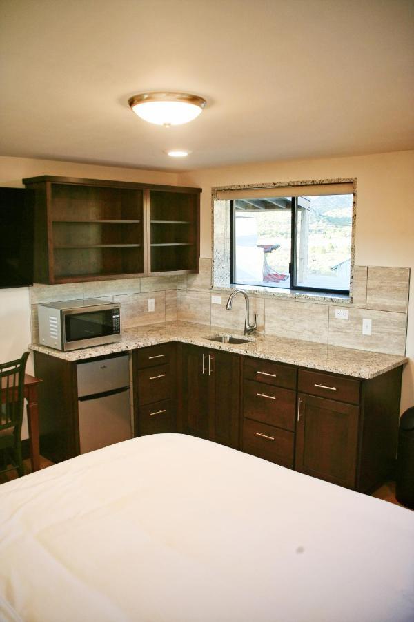 Iron Springs Luxury Lodge & Spa Cedar City Esterno foto